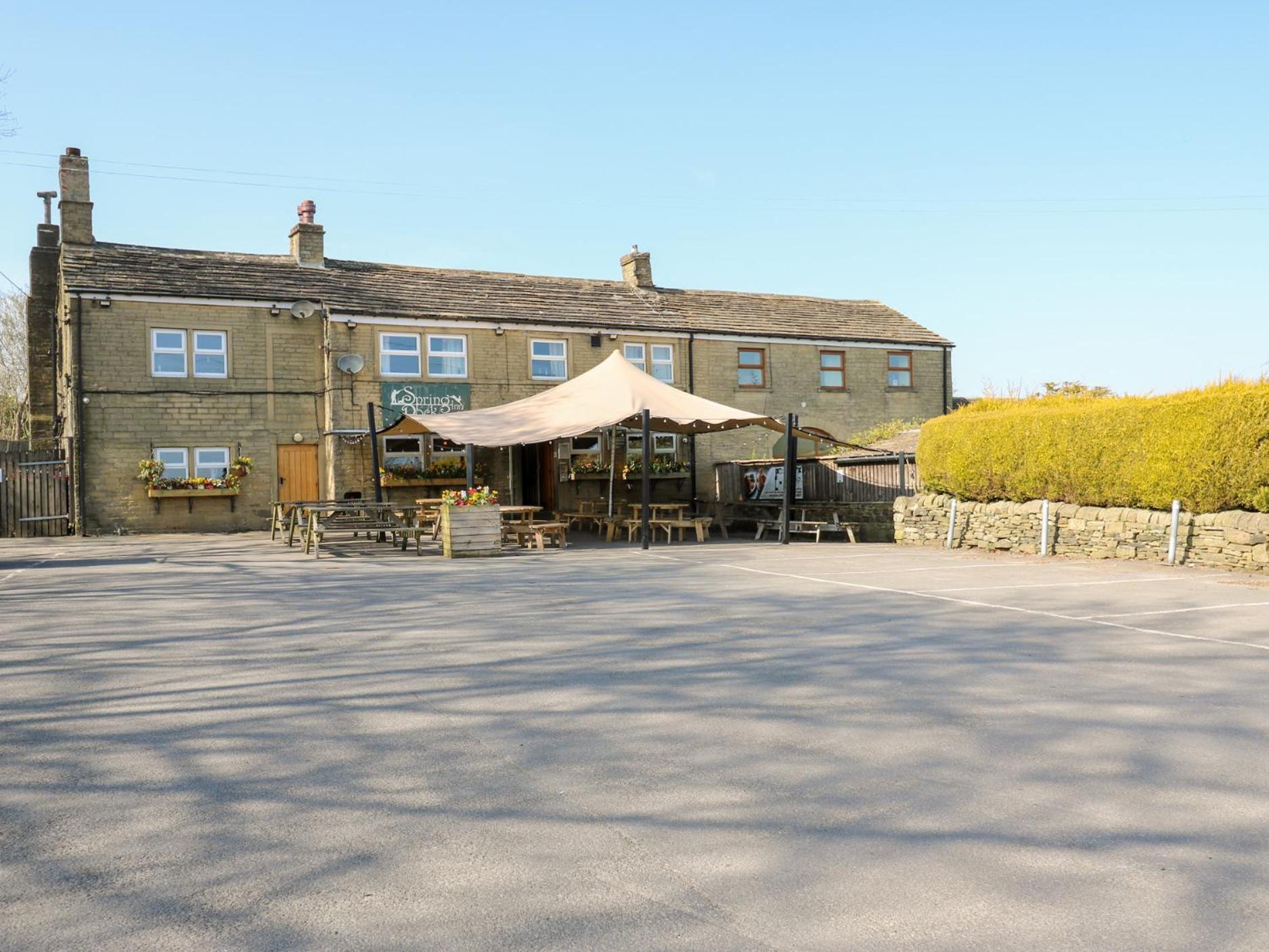 The Barn At Heath Hall Farm Sowerby Bridge Exterior photo